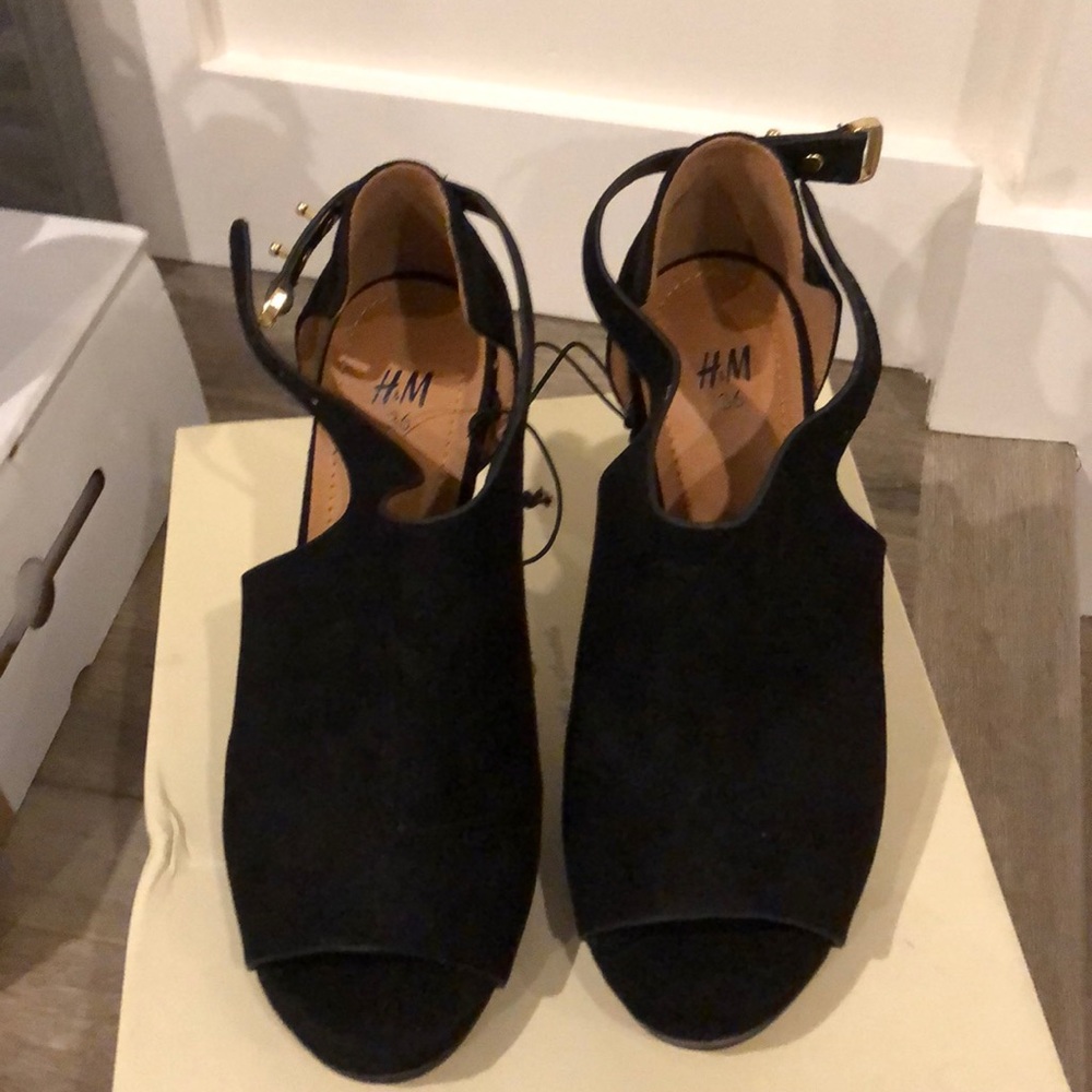 H&M booties brand new